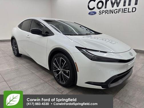 2024 Toyota Prius XLE