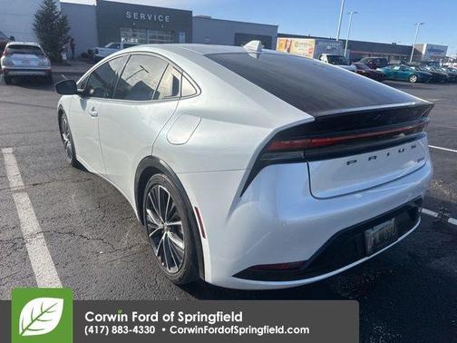 2024 Toyota Prius XLE