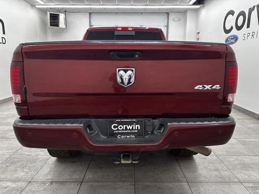 2018 RAM 2500 Laramie Crew Cab 4x4 6'4' Box