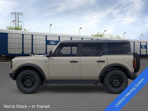 Desert Sand 2026 Ford Bronco Outer Banks