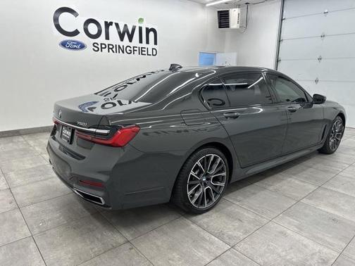 2021 BMW 750 i xDrive