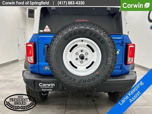 Velocity Blue Metallic 2026 Ford Bronco Heritage Edition