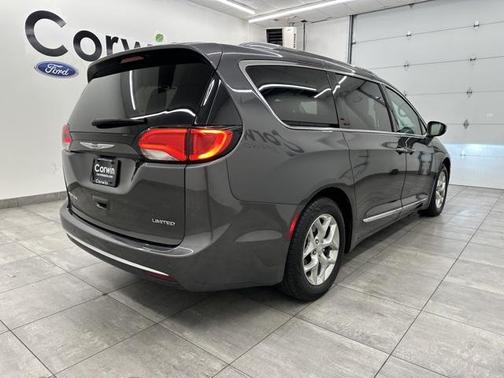 2019 Chrysler Pacifica Limited
