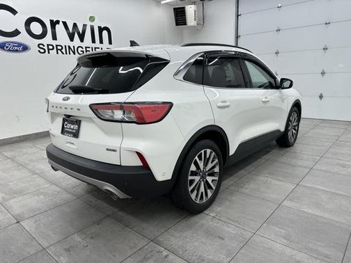 2020 Ford Escape Titanium