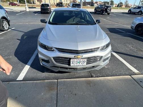 2017 Chevrolet Malibu 1LS
