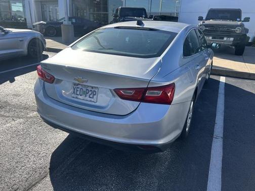 2017 Chevrolet Malibu 1LS