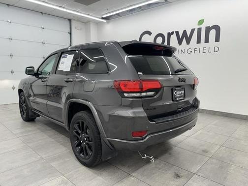 2017 Jeep Grand Cherokee Altitude