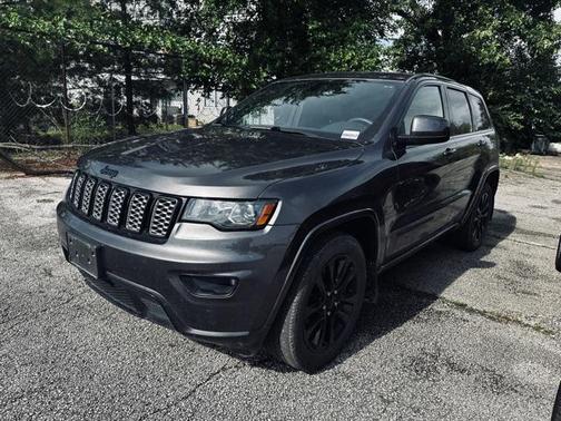 2017 Jeep Grand Cherokee Altitude