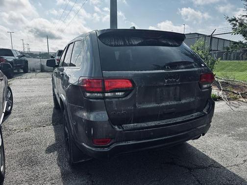 2017 Jeep Grand Cherokee Altitude