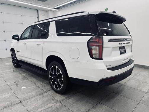 2022 Chevrolet Suburban RST