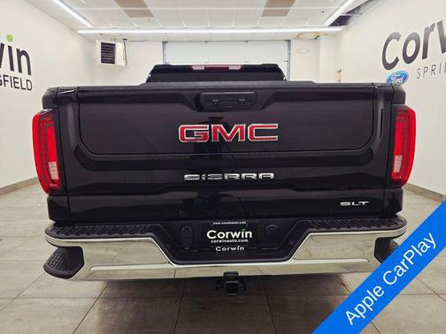 Onyx Black 2025 GMC Sierra 1500 SLT