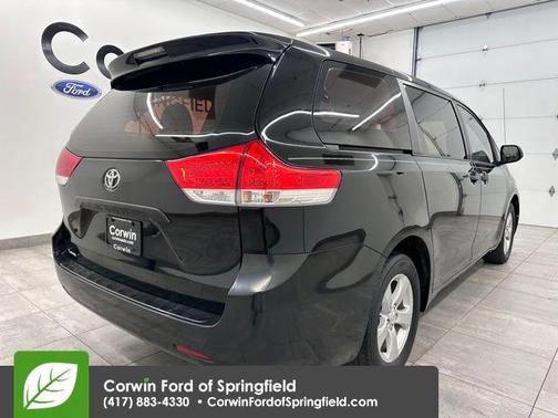 2011 Toyota Sienna Base