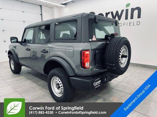 2025 Ford Bronco Base