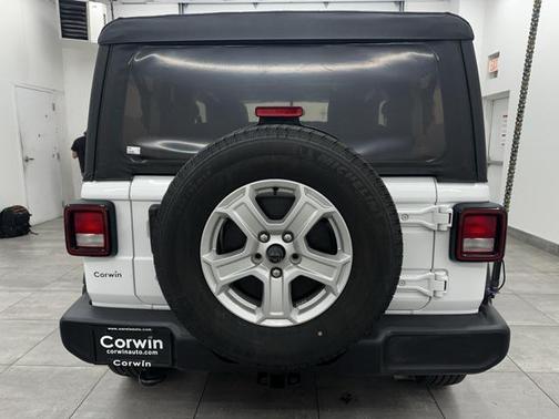 2019 Jeep Wrangler Sport