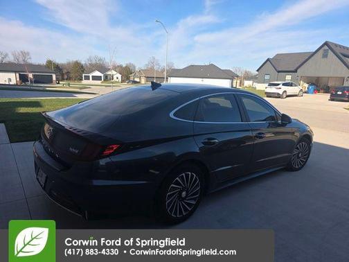 2023 Hyundai SONATA Hybrid SE