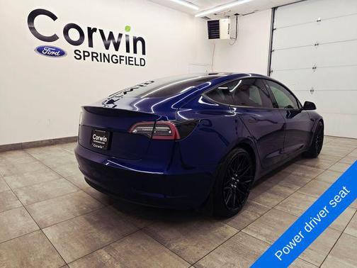 Deep Blue Metallic 2019 Tesla Model 3 Standard Range Plus