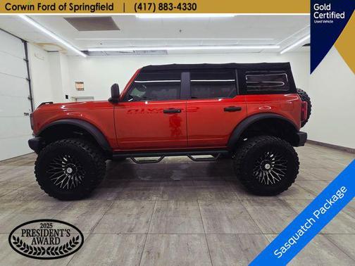 Hot Pepper Red Metallic Tinted Clearcoat 2022 Ford Bronco Big Bend