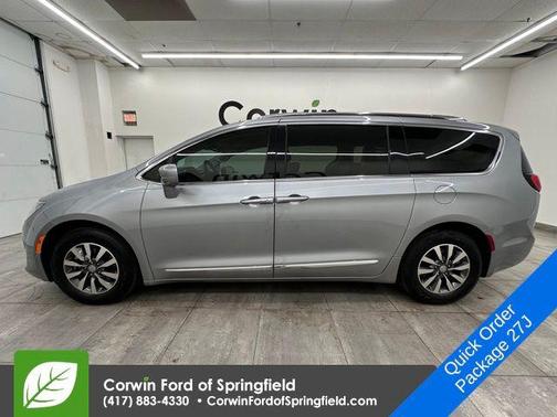 2020 Chrysler Pacifica Touring-L Plus