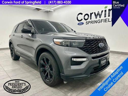 Gray Metallic 2022 Ford Explorer ST