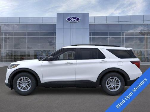 Star White Metallic Tri-Coat 2026 Ford Explorer Active