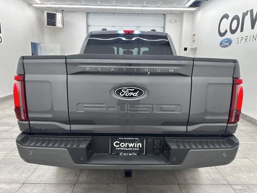 2025 Ford F-150 Platinum