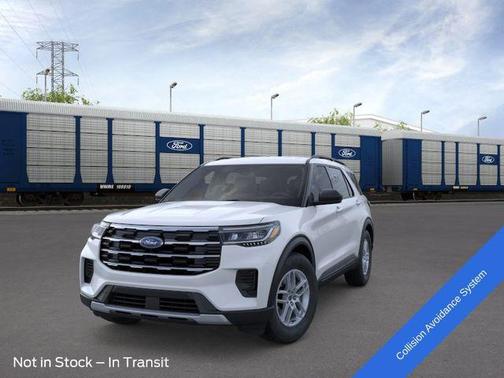 Space White Metallic 2026 Ford Explorer Active