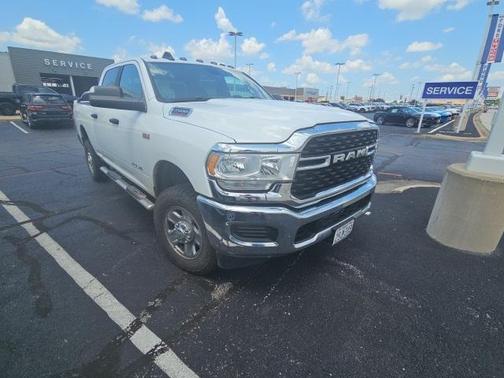 2022 RAM 2500 Big Horn Crew Cab 4x4 6'4' Box