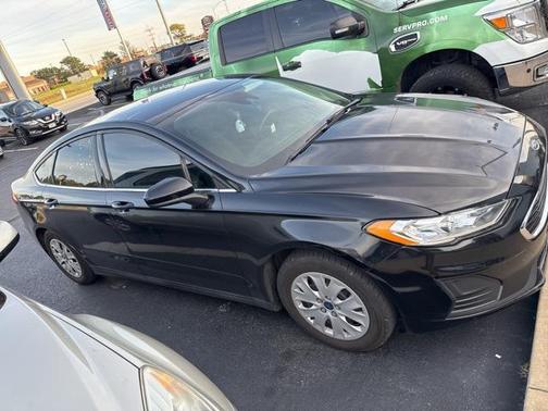 2020 Ford Fusion S
