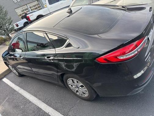 2020 Ford Fusion S