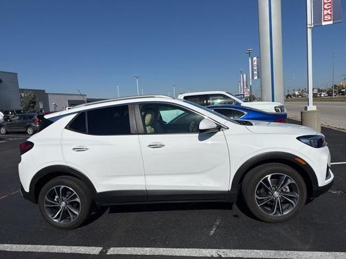 2022 Buick Encore GX Select
