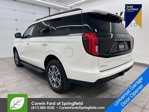 2025 Ford Expedition Active