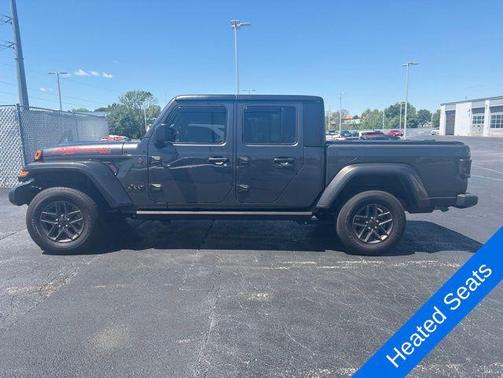 Granite Crystal Metallic Clearcoat 2021 Jeep Gladiator Willys 4x4