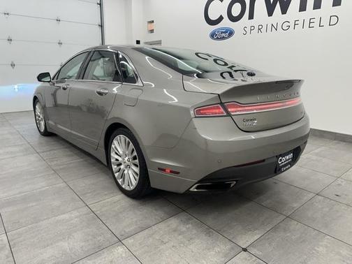 2016 Lincoln MKZ Base