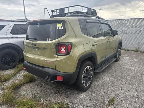 2015 Jeep Renegade Trailhawk