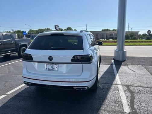 2021 Volkswagen Atlas 3.6L SE w/Technology
