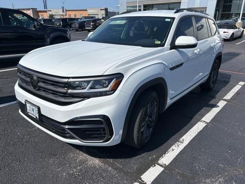 2021 Volkswagen Atlas 3.6L SE w/Technology