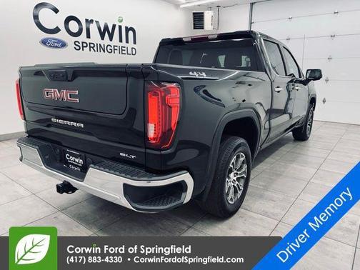 2024 GMC Sierra 1500 SLT