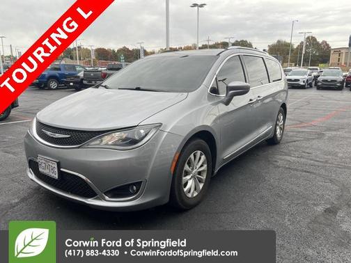 2018 Chrysler Pacifica Touring-L