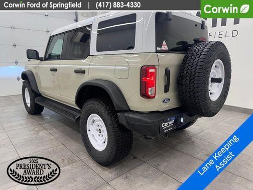 Desert Sand 2026 Ford Bronco Heritage Edition