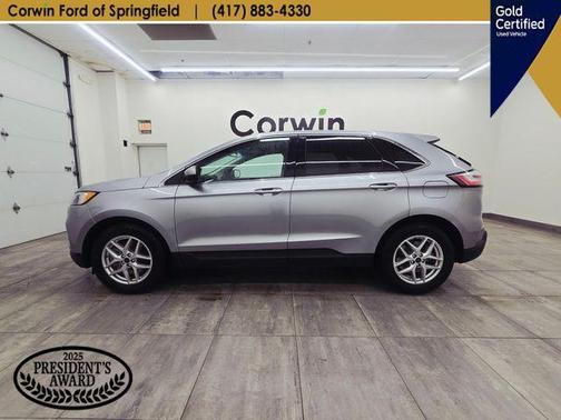 Iconic Silver Metallic 2024 Ford Edge SEL