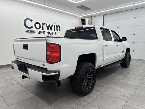 2018 Chevrolet Silverado 1500 2LT