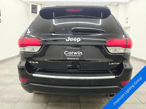 Diamond Black Crystal Pearlcoat 2021 Jeep Grand Cherokee Limited