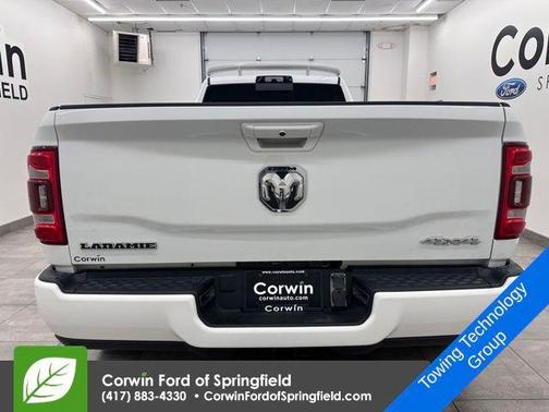 2023 RAM 3500 Laramie Crew Cab 4x4 8' Box