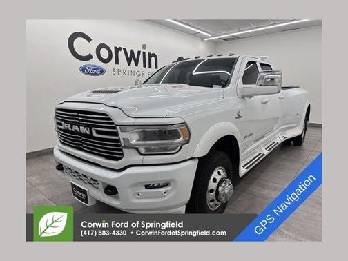 2023 RAM 3500 Laramie Crew Cab 4x4 8' Box