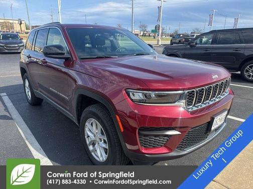 2025 Jeep Grand Cherokee Laredo