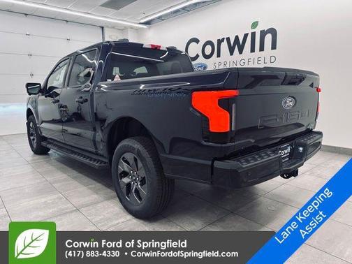 2025 Ford F-150 Lightning Flash