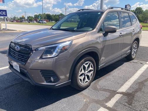 2023 Subaru Forester Premium