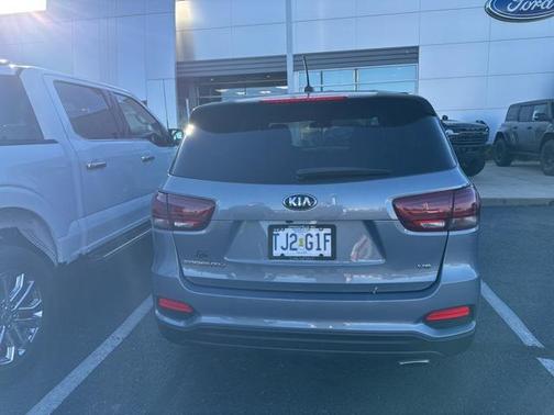 2020 Kia Sorento LX