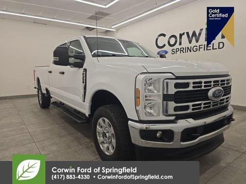 Oxford White 2024 Ford F-250 XLT