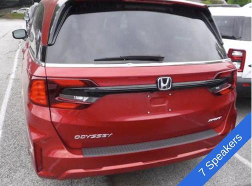 Radiant Red Metallic II 2025 Honda Odyssey Sport-L